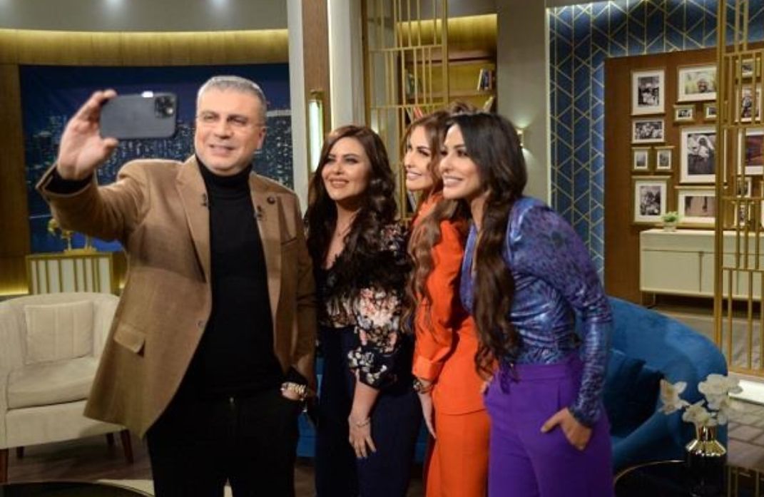 مى و ميس و دانا حمدان فى ضيافة عمرو الليثي ببرنامج واحد من الناس .. غدًا