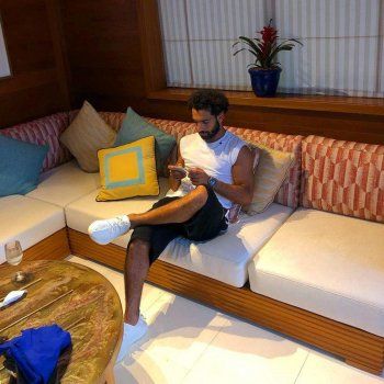 شاهد .. جولة في منزل محمد صلاح.. صالة رياضة ومسبح وامتيازات خاصة للرفاهية