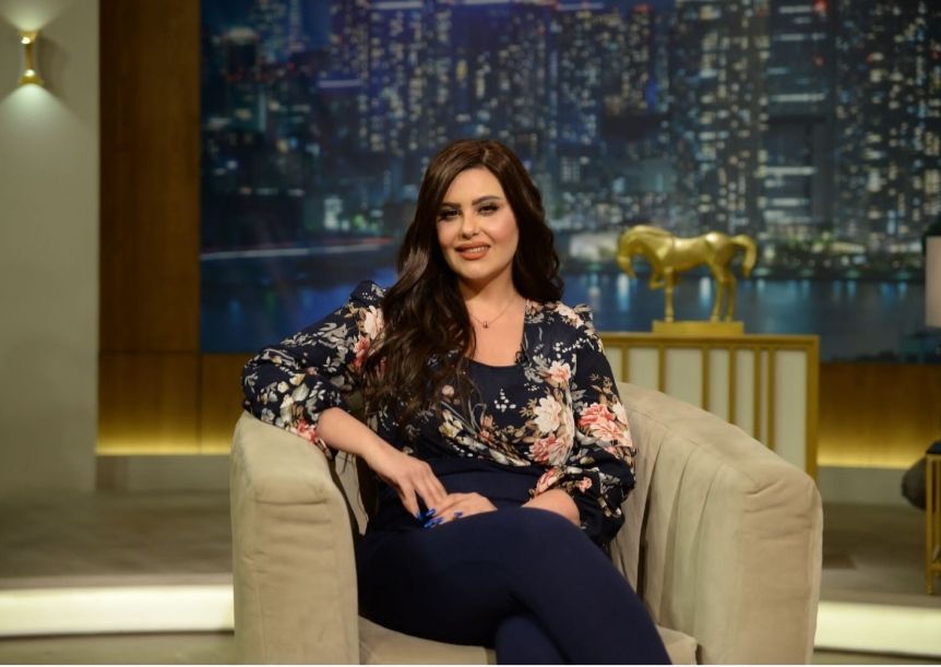 مي حمدان : أسرتنا مترابطة وبنحب بعض جدا