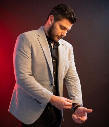 شاهد .. خاص - هذا ما كشفه نيكولا مزهر عن مسلسل " دهب " وهكذا وصف باسم مغنية وبديع أبو شقرا ونيقولا معوض