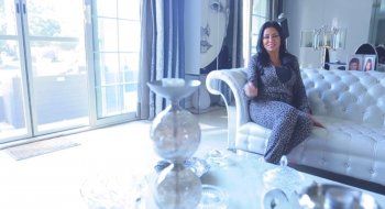 شاهد .. جولة في منزل رانيا يوسف الفخم وهذا هو مكانها المفضل فيه - بالصور