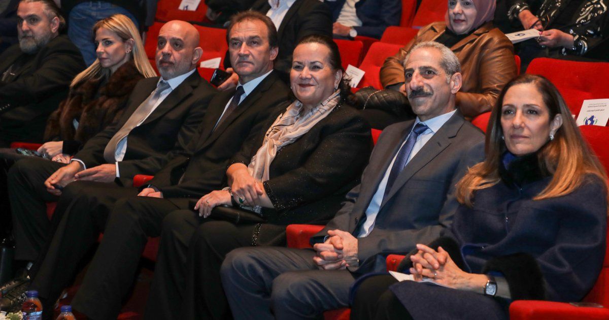 شاهد .. تكريم طوني سابا في حقل رقصة سلام الأرض بالأردن-بالصورة