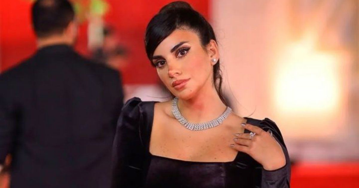 شاهد .. جورجينا طواف تثير الجدل بصورها في حوض الإستحمام وهذا ما ارتدته - بالصور