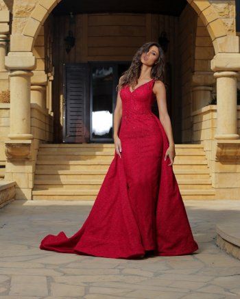 شاهد .. جولة في فيلا أنابيلا هلال ونادر صعب في بيروت... ديكوره فخم - بالصور