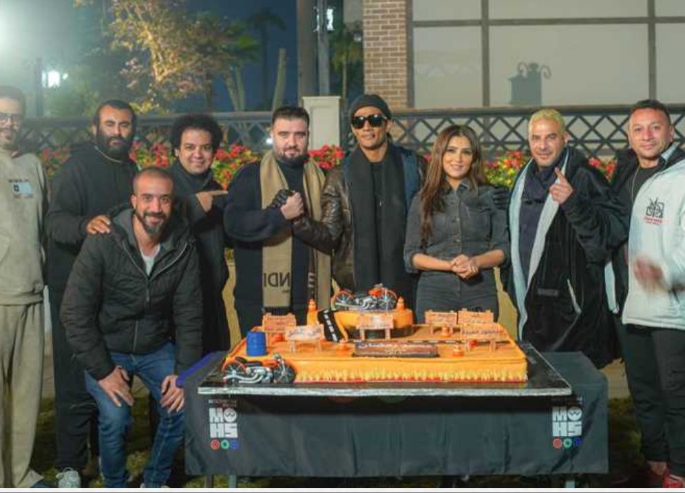 محمد رمضان يحتفل بتصوير فيلم ” هارلي”