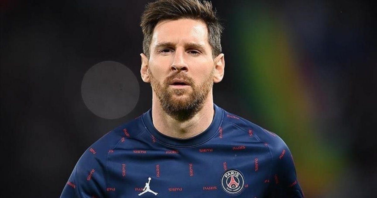 شاهد .. ليونيل ميسي يُفاجئ لاعبي المنتخب الأرجنتيني بهدايا وصل ثمنها لأكثر من 7 مليون دولار أمريكي