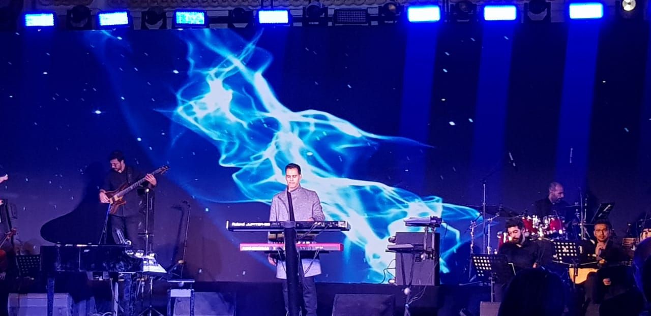 هشام خرما يشعل حفلًا ضخمًا بالقاهرة بالتعاون مع طارق صبري – شاهد