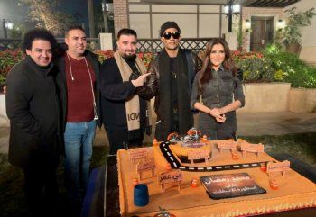 شاهد .. بالصورة - فريق عمل "هارلي" يحتفل تحت عنوان "السرعة أشد من القوة"