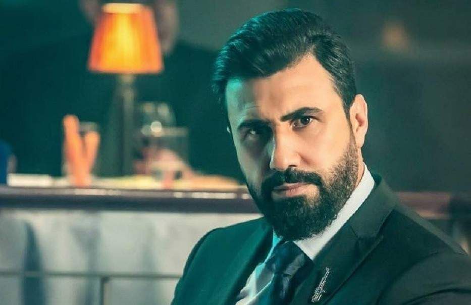 شاهد .. خالد القيش يصدم المتابعين بشكله "المخيف" والبعض يشبهه لأبو شملة