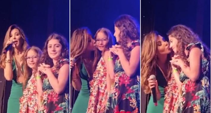 نانسي عجرم تغني وتقبل الأطفال على المسرح