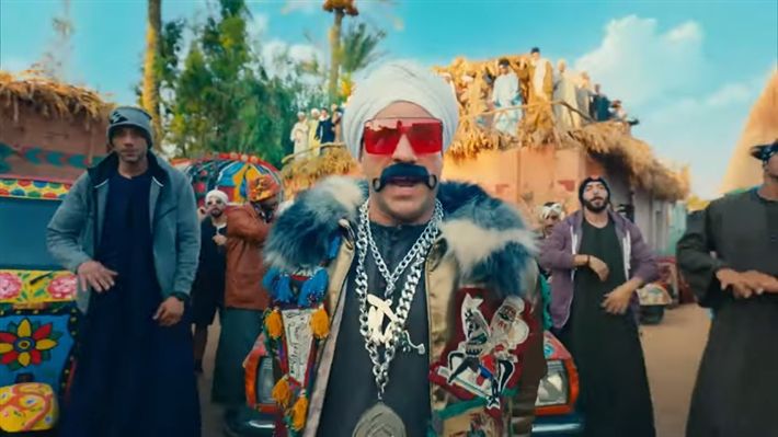 يا واقعة مربربة : الكبير اتجوز الراقصة ” لورديان “