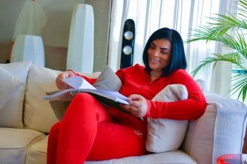 شاهد .. بالصور- جولة في منزل حورية فرغلي الخيالي.. والجمهور يشيد بذوقها الرفيع