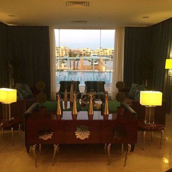 شاهد .. بالصور- جولة في منزل حورية فرغلي الخيالي.. والجمهور يشيد بذوقها الرفيع