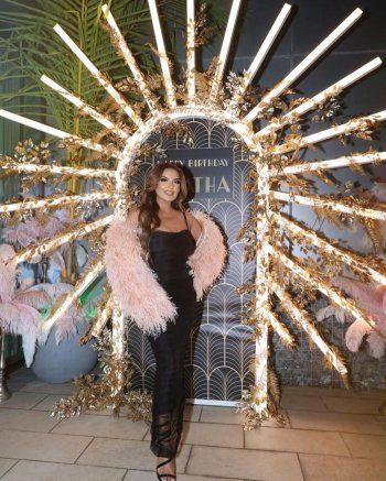 شاهد .. جدل كبير يطال شذى حسون بسبب مجوهراتها في عيد ميلادها