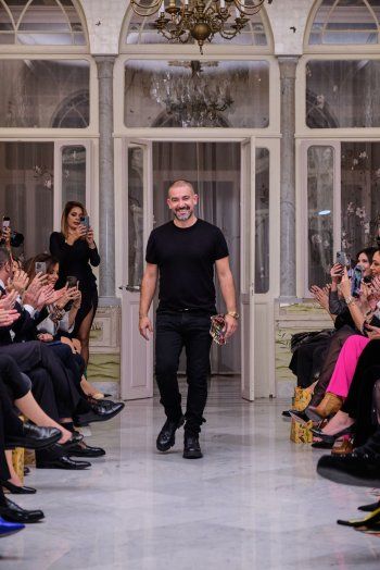 شاهد .. عرض أزياء مرجان لخريف وشتاء 2024-2023 يضيء سماء بيروت