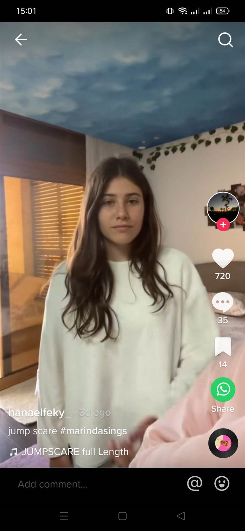 ظهور صادم لبنت شيرين من داخل غرفة نومها : فاضل إيه تاني ؟!