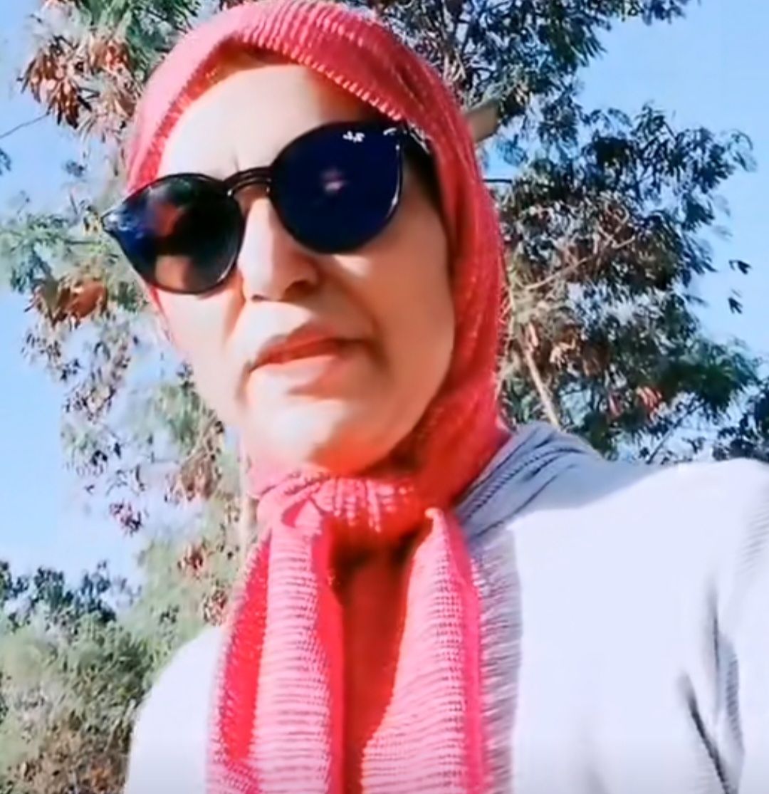 أول ظهول لشقيقة خالد النبوي .. قلبت التيك توك