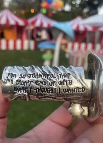 شاهد .. جاستن بيبر يسجل موقفاً من حرب سيلينا غوميز وزوجته هايلي.. فمن ساند؟