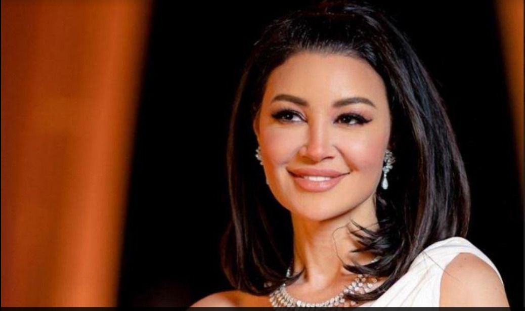 بالذكاء الإصطناعي .. أروي جودة بتوريك شكل الأرض من غير البشر