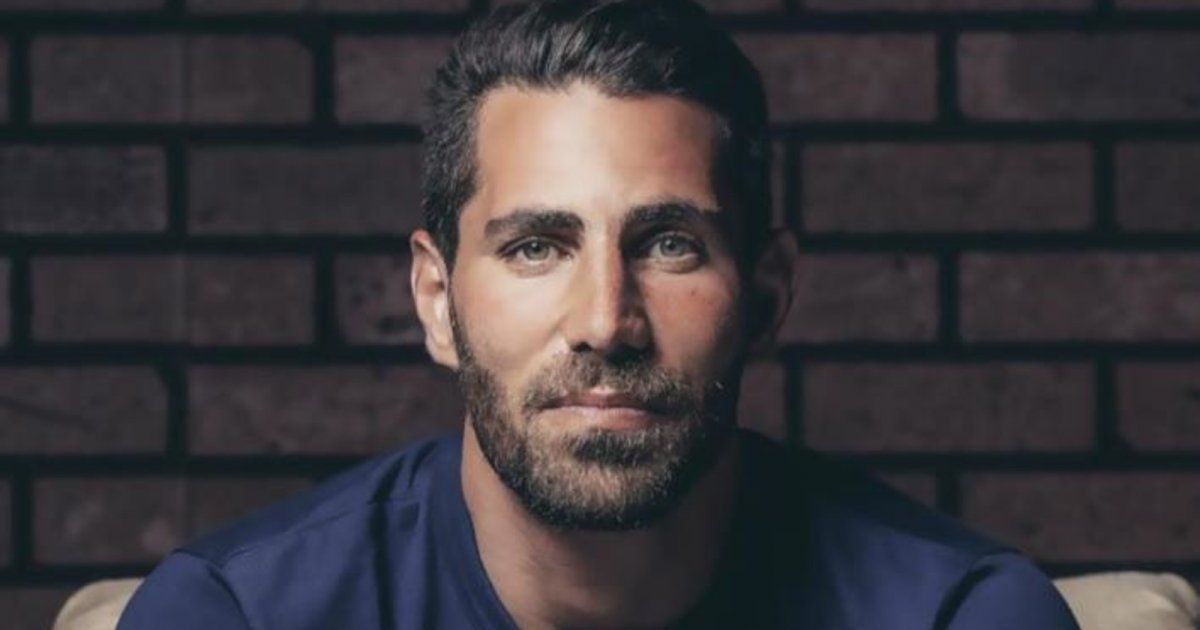 شاهد .. عزيز مرقة يطرح "بتسأليني" - بالفيديو