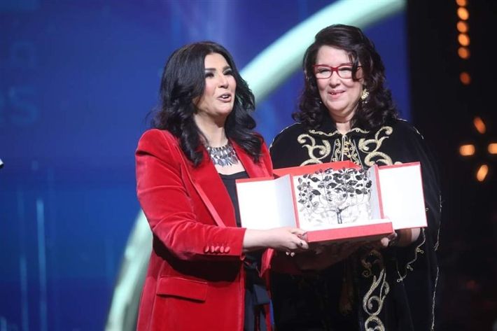 رفعتي راسنا : وزارة الثقافة التونسية تكرم الاعلامية منى الشاذلي