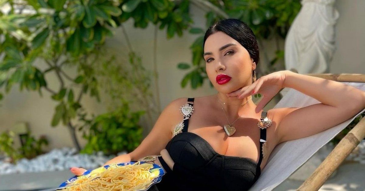 شاهد .. لاميتا فرنجية تستعرض رشاقتها بفستان قصير وجريء -بالصور