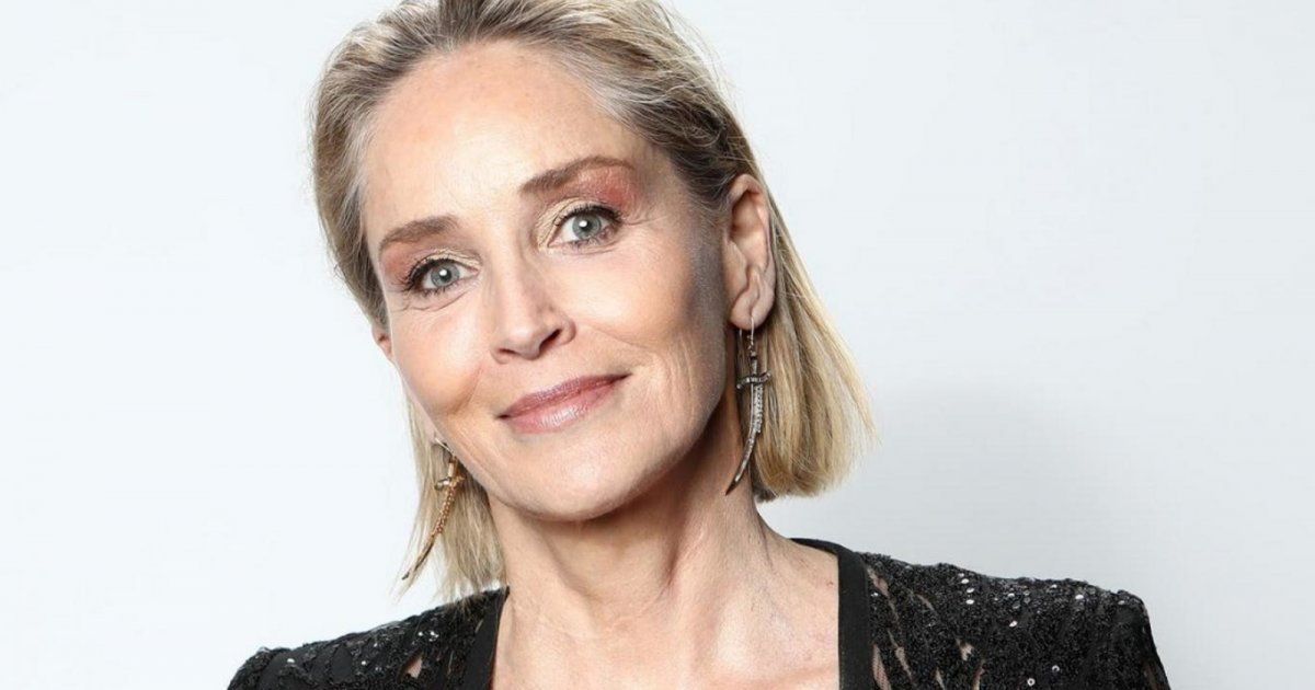 شاهد .. بسبب ظهورها عارية..شارون ستون تخسر حضانة إبنها