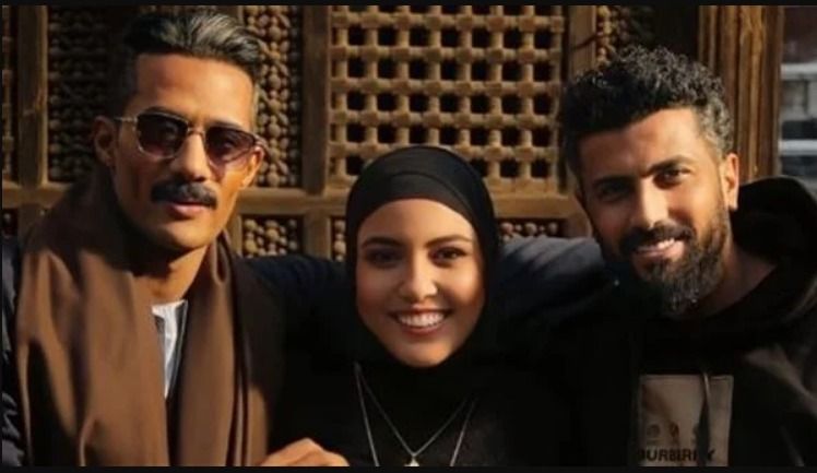 أخيرا خلصنا .. مي كساب فركش تصوير جعفر العمدة