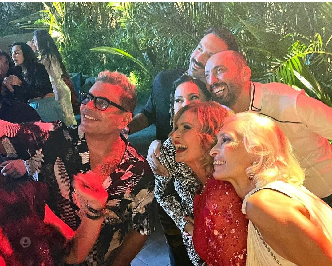 مع الهضبة و النجوم : يسرا تحتفل بعيد ميلادها في دبي