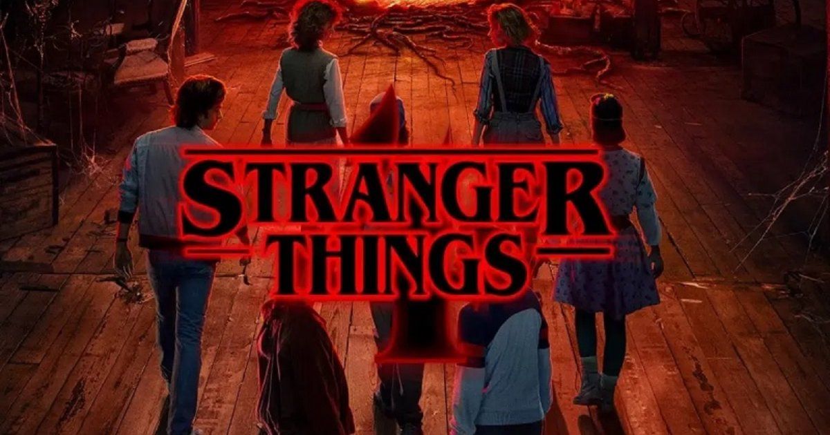 شاهد .. نجمة Stranger Things تفضح منتجاً طلب منها ممارسة علاقة جنسية ثلاثية بالإشتراك مع ممثلة