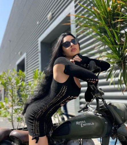 لاميتا فرنجية عاملة سباق عجل : مين هيكسب ؟