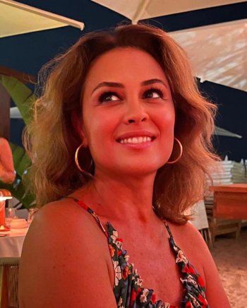 شاهد .. جويس سحاب ملكة جمال لبنان 1985.. هكذا أصبحت بعد مرور 38 سنة على إنتخابها - بالصورة