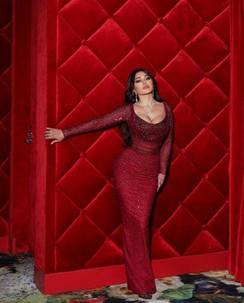 شاهد .. فستان هيفا وهبي الرائع من توقيع نيكولا جبران.. وجمالها حديث المتابعين