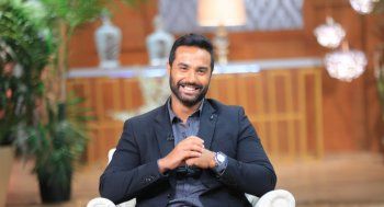 شاهد .. خاص - هكذا وصف كريم فهمي الآراء المصرية .. وهل خاف من الجرأة في مسلسل " أزمة منتصف العمر " ؟
