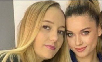 شاهد .. ظهور نادر لوالدة بطلة "طائر الرفراف".. والشبه بينهما كبير