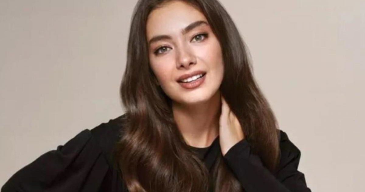 شاهد .. مشهد إستحمام نسليهان أتاغول يحدث ضجة واسعة بين الجمهور- بالفيديو