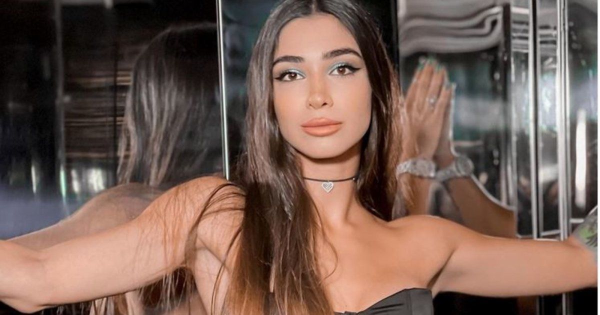 شاهد .. إبنة نوال الزغبي تسرق الأضواء بجمالها وسعر حقيبتها خيالي