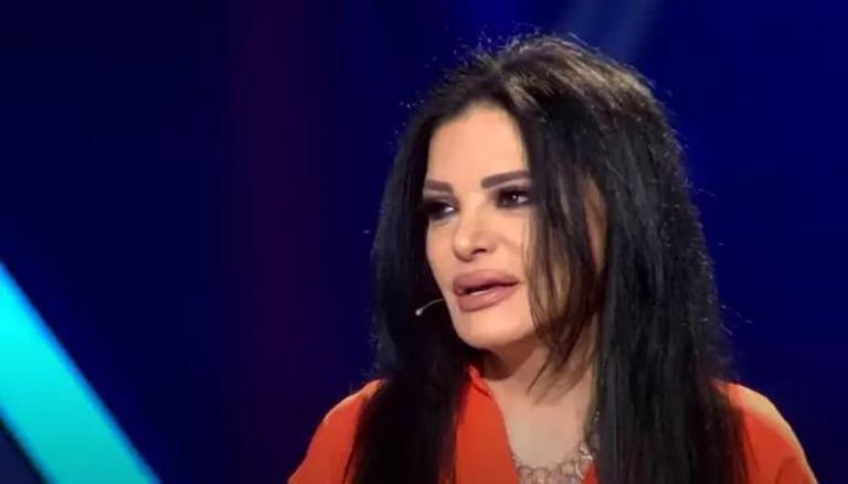 نضال الأحمدية تتهم الفنانة أصالة بـ الفسق والدعارة (فيديو)