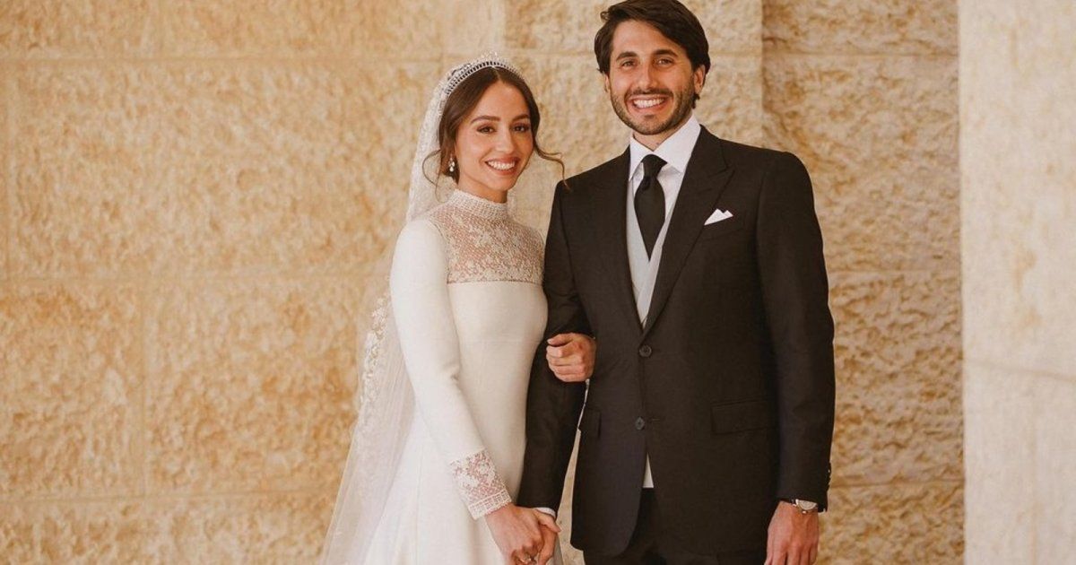 شاهد .. الملكة رانيا تحتفل بزواج إبنتها الأميرة إيمان وتوجه لها رسالة مؤثرة جدا