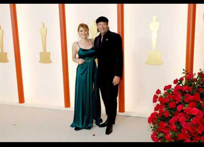 أوسكار 2023.. شاهد تألق نجوم الفن على السجادة الذهبية