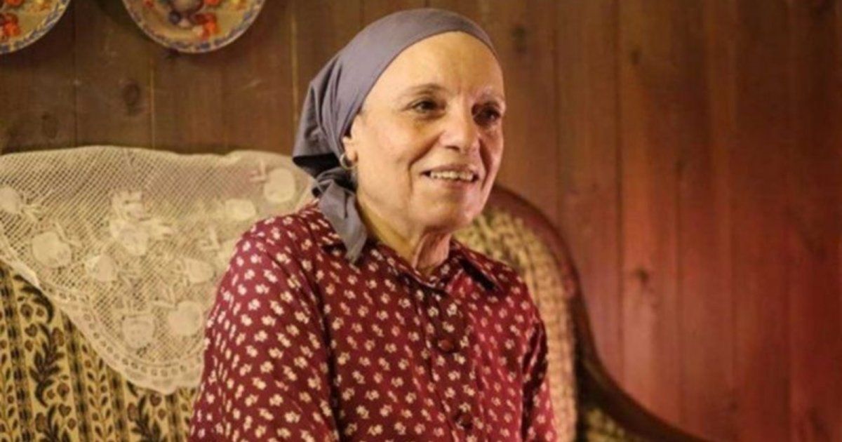 شاهد .. عارفة عبد الرسول ترفض عمليات التجميل وتهاجم الممثلات بطريقة غير مباشرة