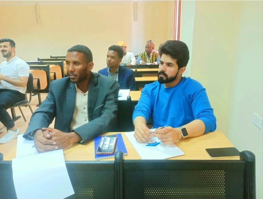 خالد الجندي يلتقي بمقدمي البرامج باذاعات وتليفزيونات التعاون الإسلامي