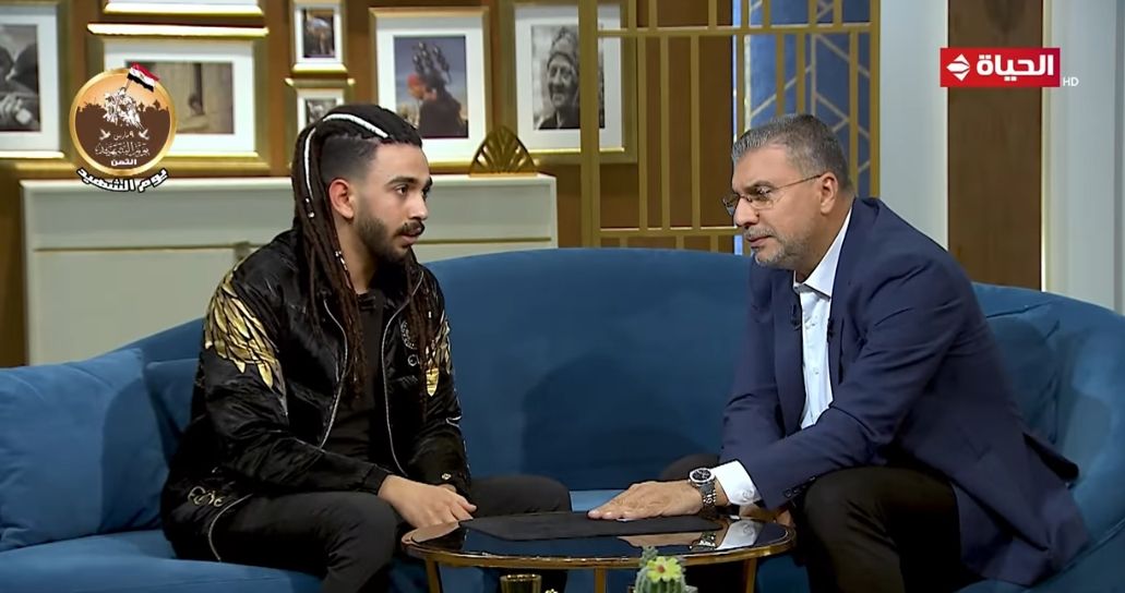 شاهد الساحر بيتر : رتب المكعب في غمضة عين وضحك على كل اللي في الاستوديو !!