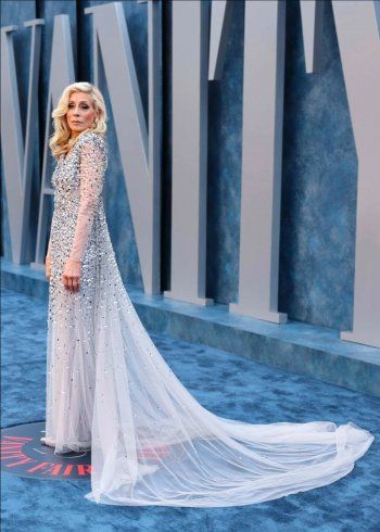 شاهد .. 7 إطلالات مميزة من توقيع طوني ورد في الأوسكار و Vanity Fair - بالصور