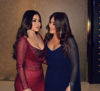 شاهد .. هيفا وهبي تعبر عن حبها لـ إليسا.. وهذه رسالتها