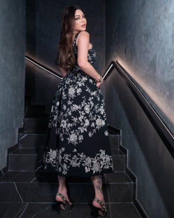 شاهد .. هيفا وهبي بإطلالة رائعة من Dior.. وسعرها فاق التوقعات