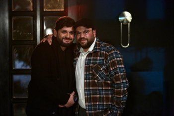 شاهد .. محمد عبد الرحمن يطل من كواليس مسلسل "كشف مستعجل"- بالصور