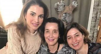 شاهد .. بالصورة - تعرفوا على عائلة الملكة رانيا العبد الله زوجة الملك الأردني