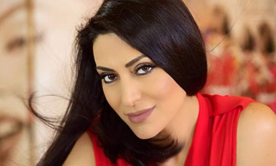 شاهد .. مايا نصري تفجع بوفاة أقرب الناس لها