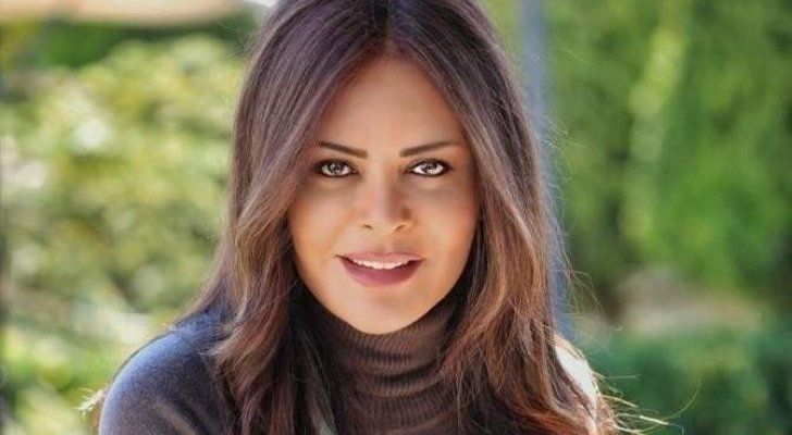 شاهد .. كارمن لبس تنشر صورة لها إذا تحوّلت لرجل وهذ الدور الذي كانت ستجسده